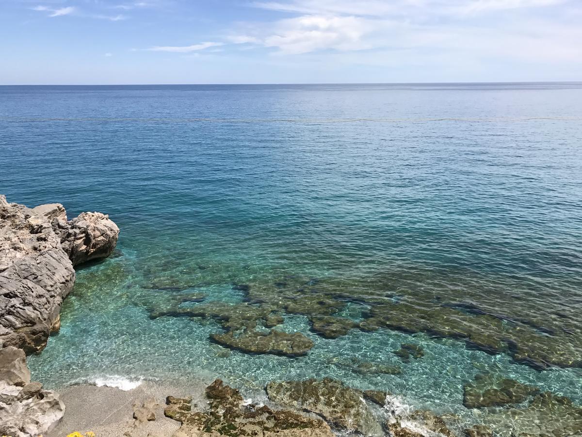 Residence Villa Ombrosa Споторно Екстериор снимка